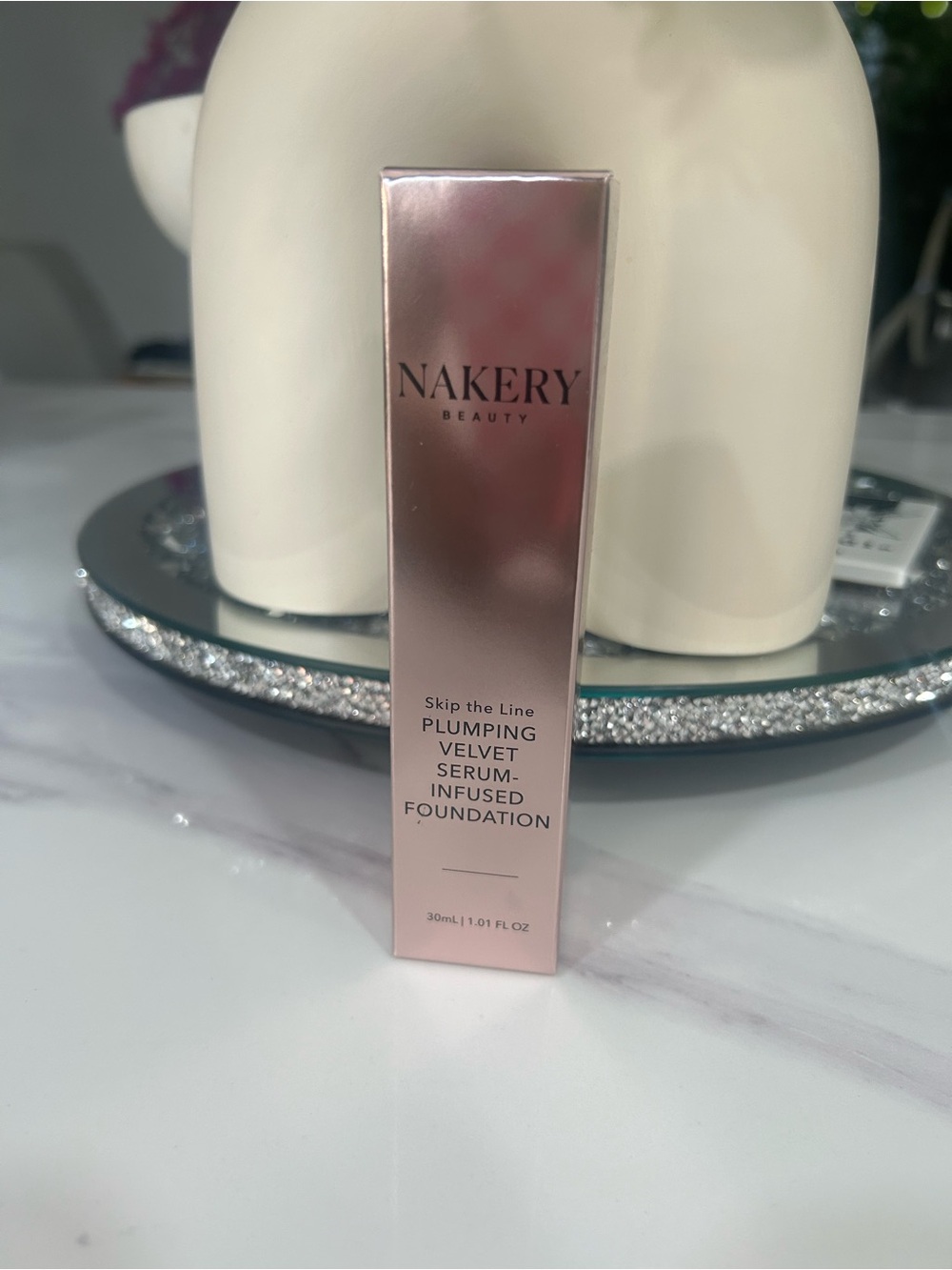 Nakery Plumping Velvet Serum-Infused Foundation